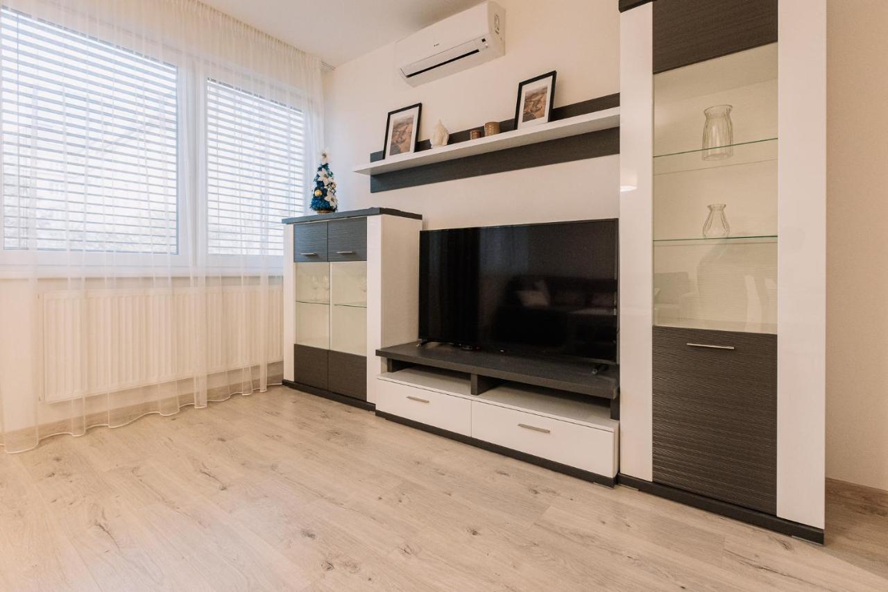 Skau Dunajska 58A Apt3 Bratislava Exterior foto