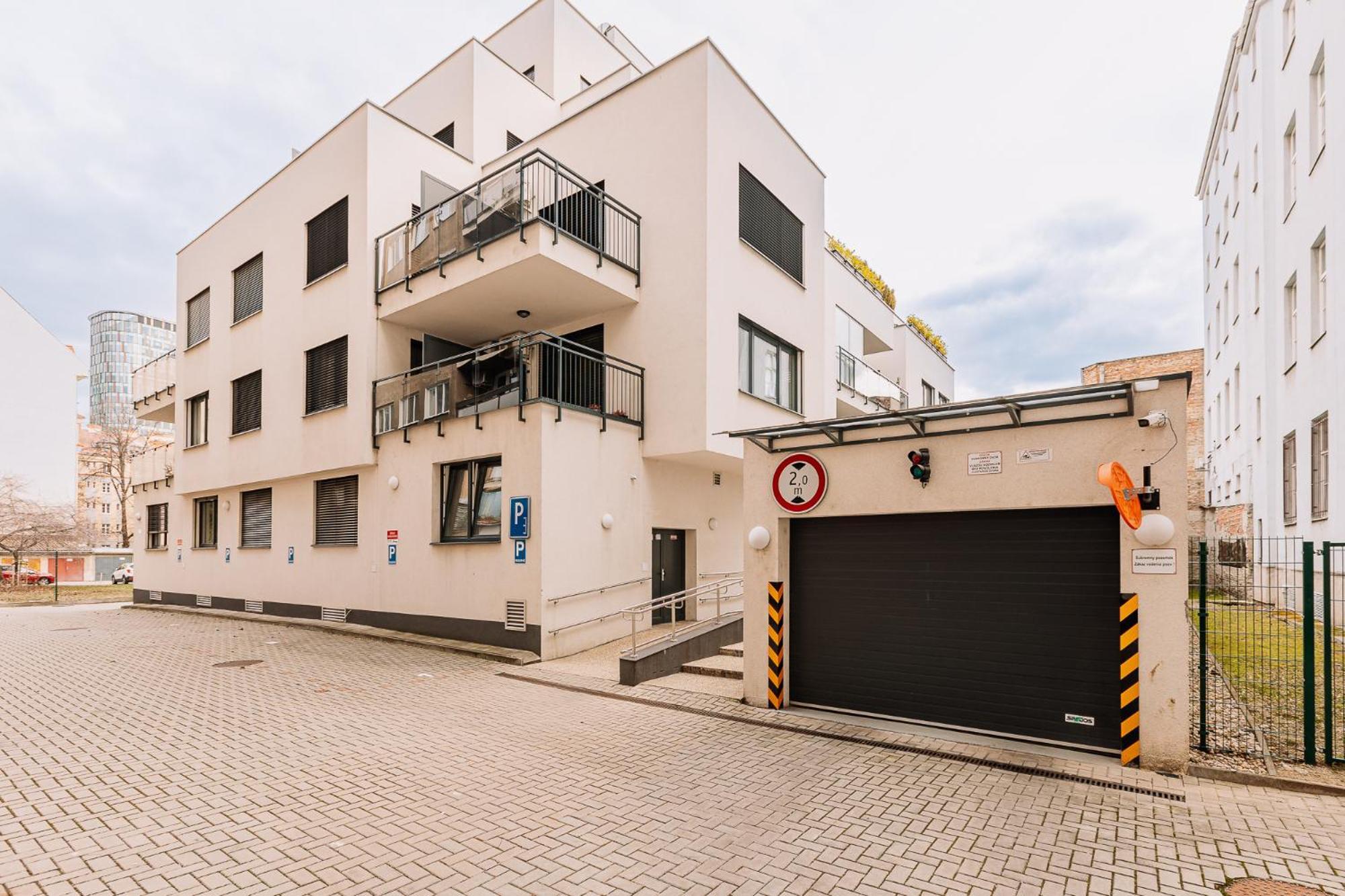 Skau Dunajska 58A Apt3 Bratislava Exterior foto
