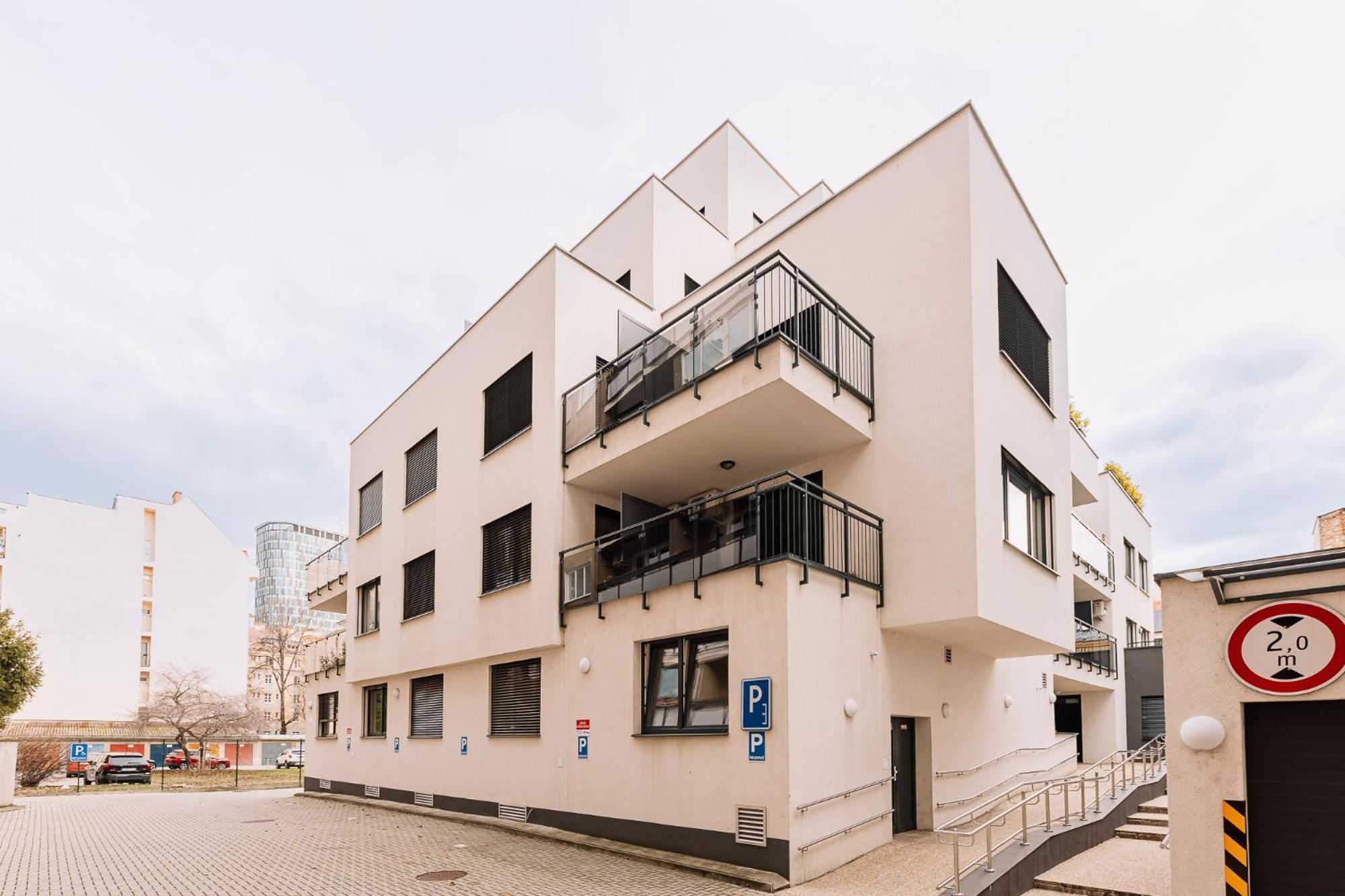 Skau Dunajska 58A Apt3 Bratislava Exterior foto